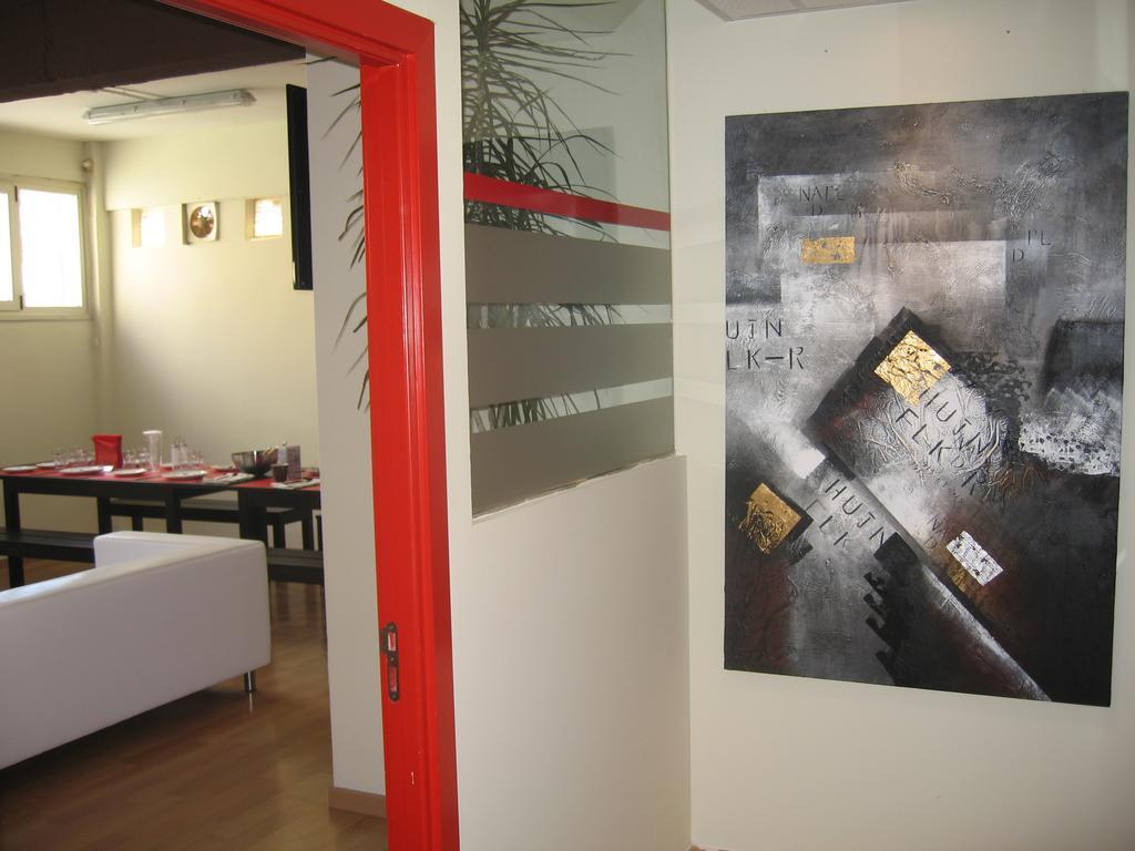 Bilbao Central Rooms Экстерьер фото